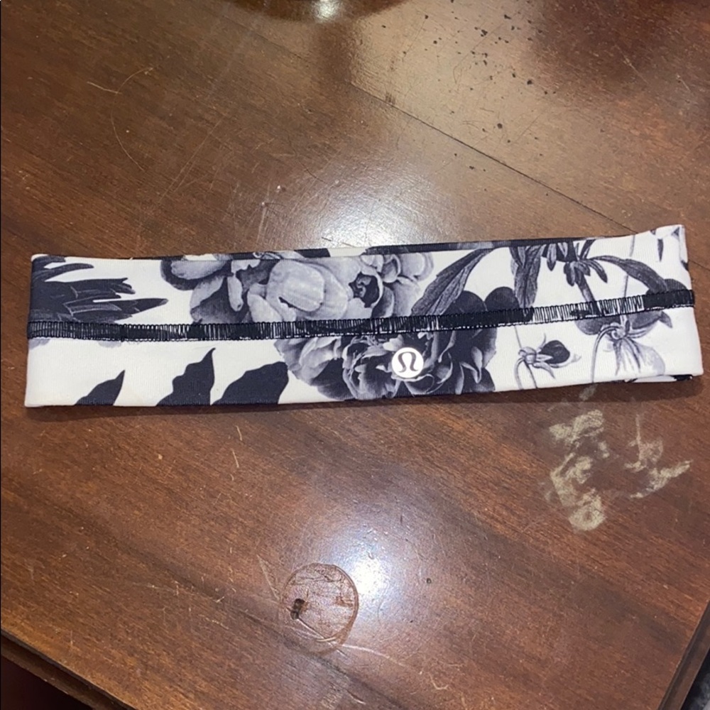 Lululemon Headband - Picture 1 of 5